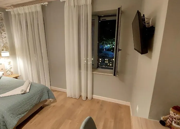 Neon Bed & Breakfast